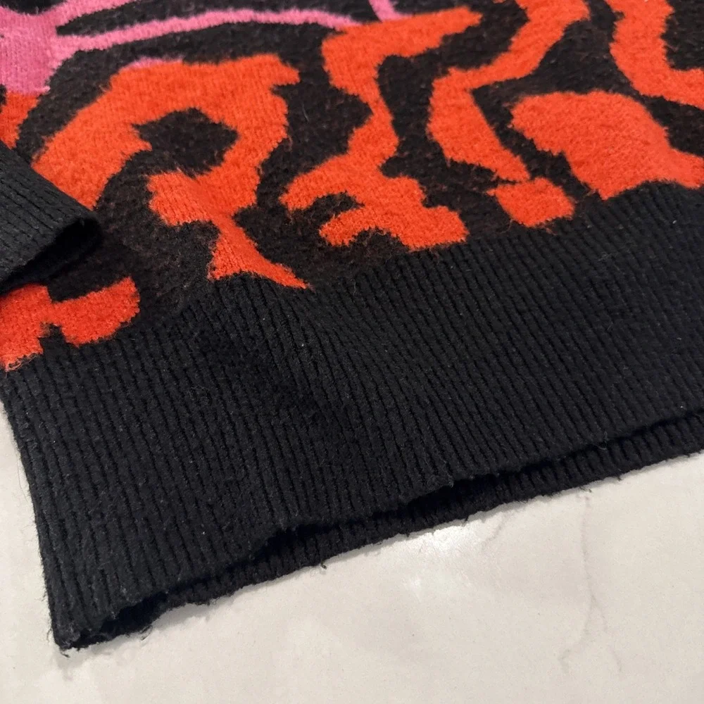 THML Womens Tiger print‎ sweater Women's size M
